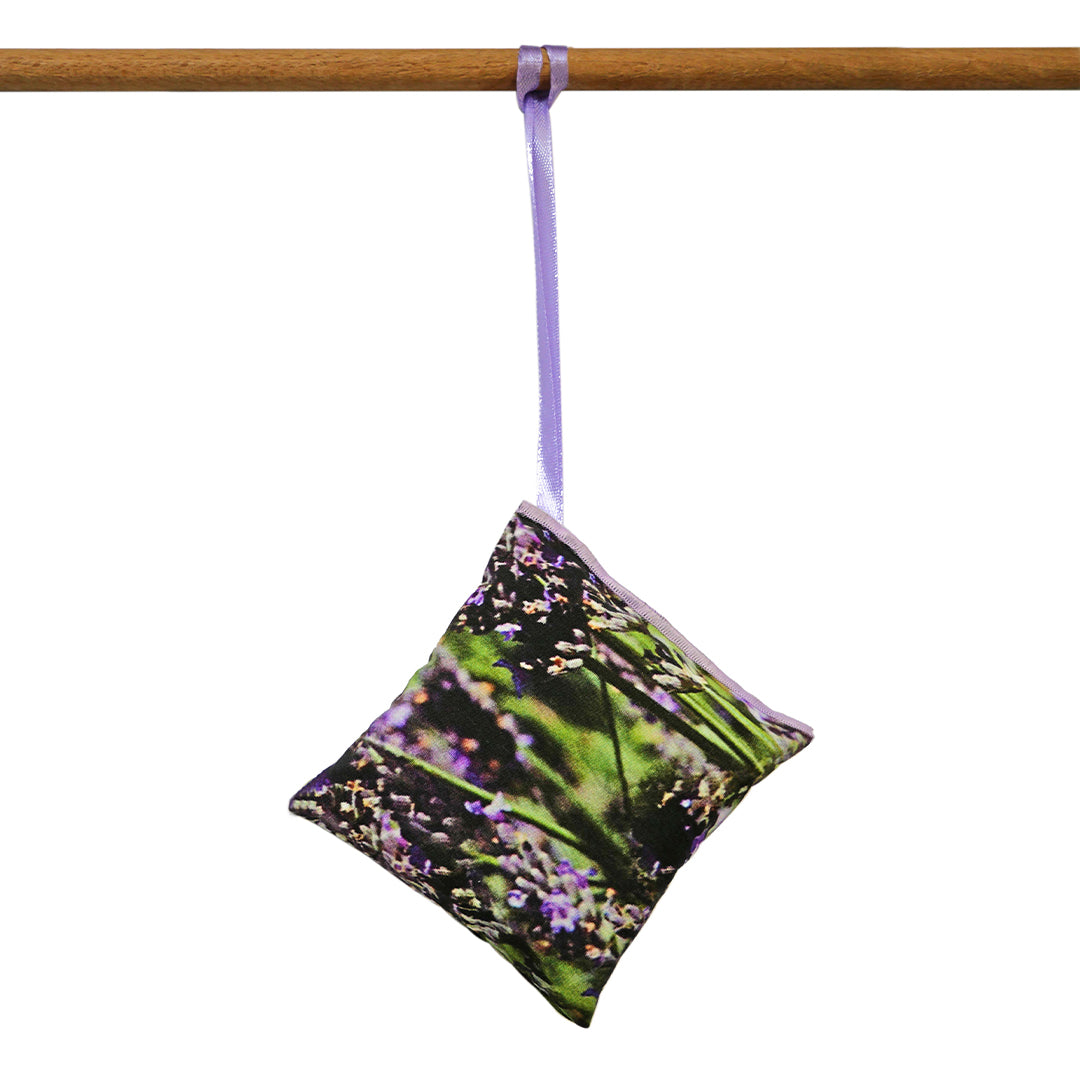 Saquitos de Lavanda con cinta colgante - www.lavanda.cat
